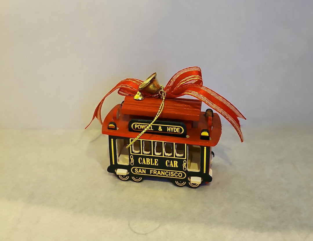 アメリカ　ハンドメイド　手描き　ガラス　オーナメント　箱入り　電車　鉄道 Cable Car Ornament – Alcatraz Gift Shop